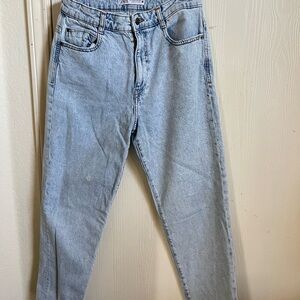 High waist slim leg Mom fit jeans